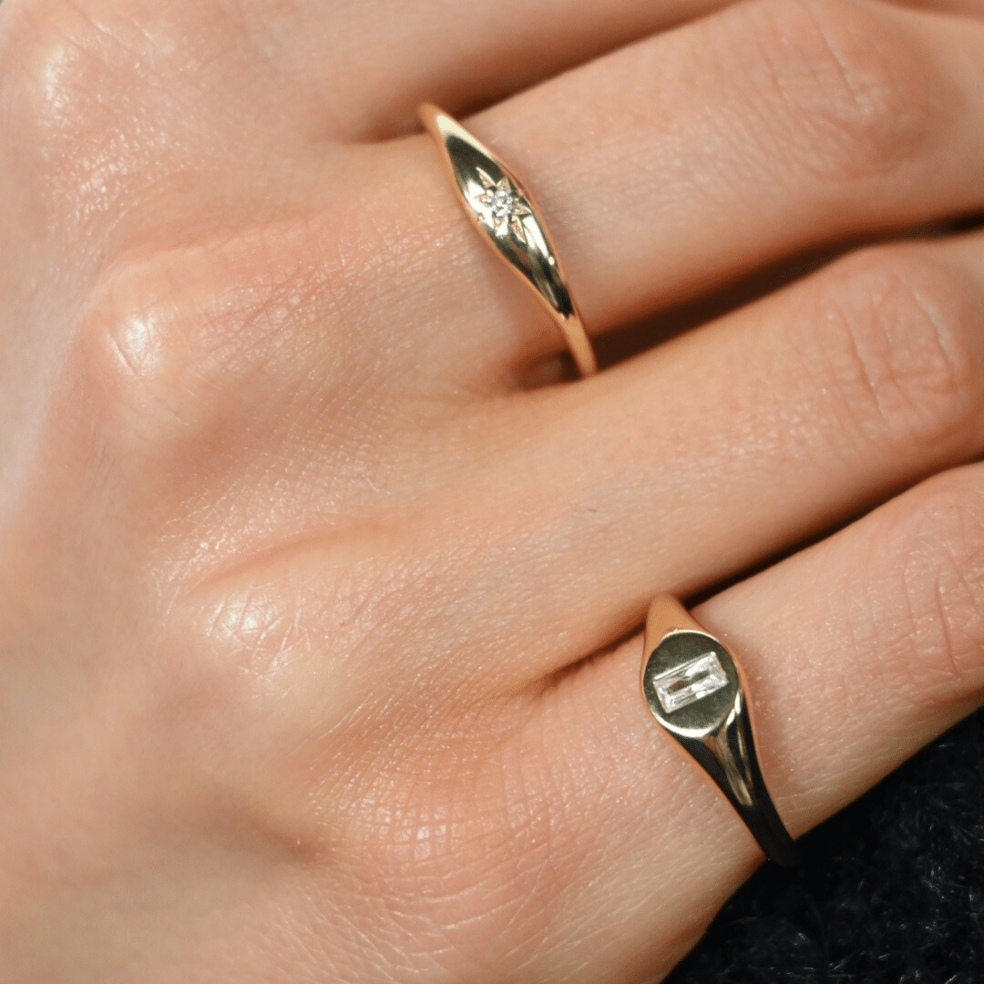 14k Baguette Signet Ring