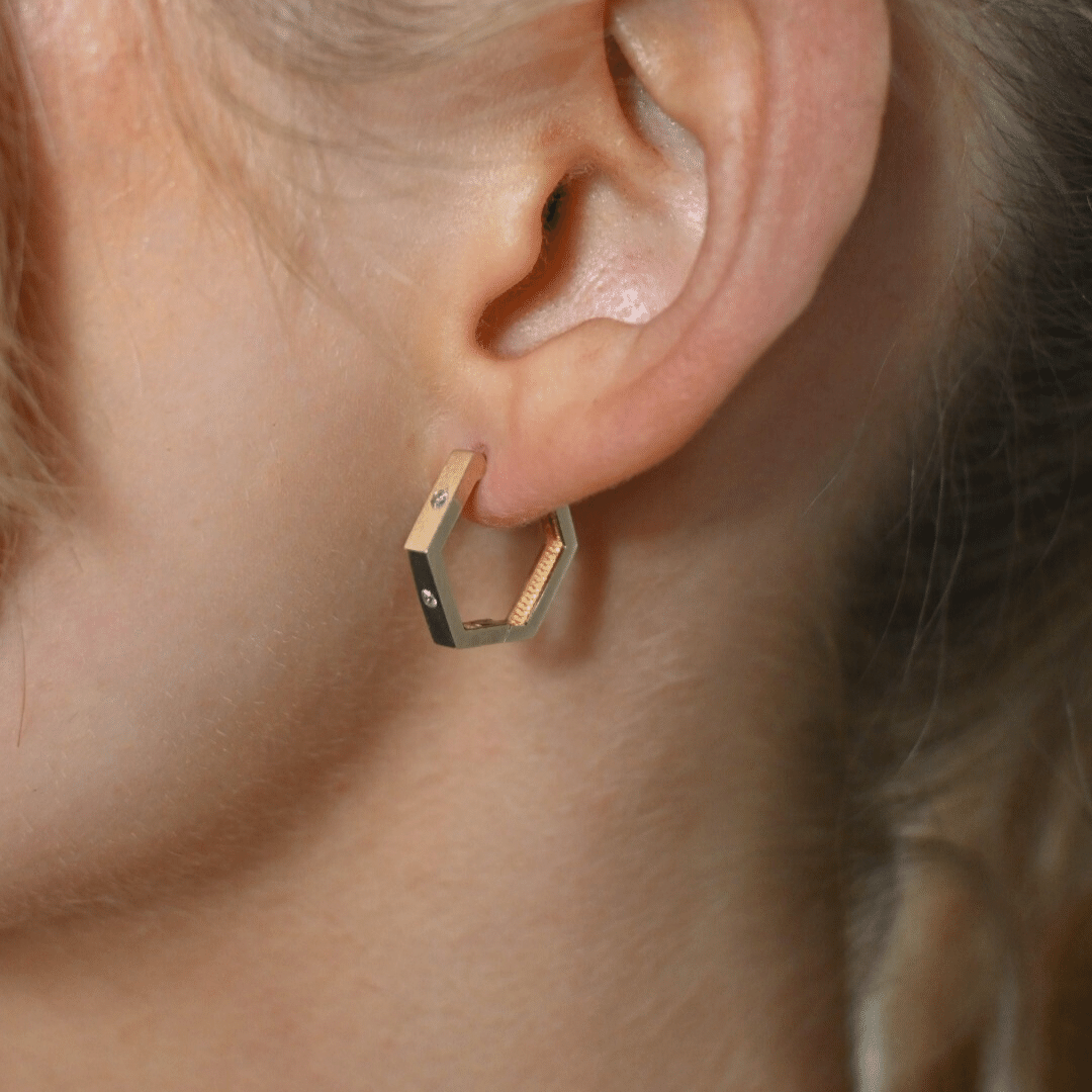 Farrah Hoops