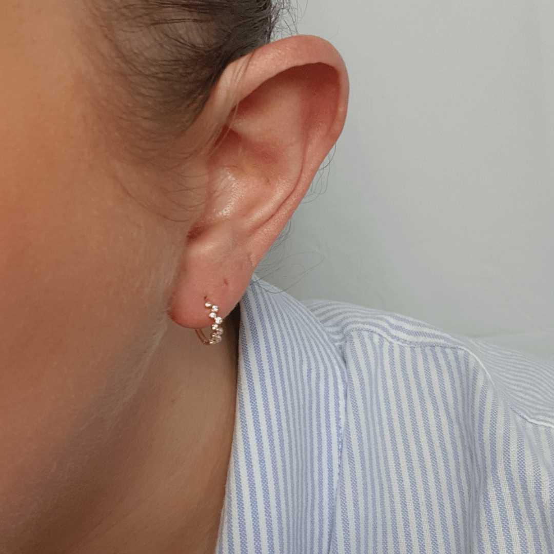 Kaye Huggie Hoops