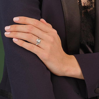 Classic Ladies Silver Claddagh Ring