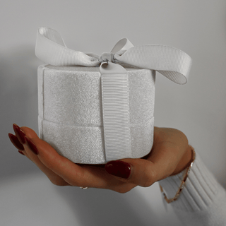 9ct Gold Mother of Pearl Round Ring