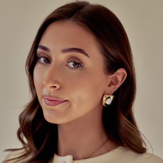 Sol Pearl Earrings