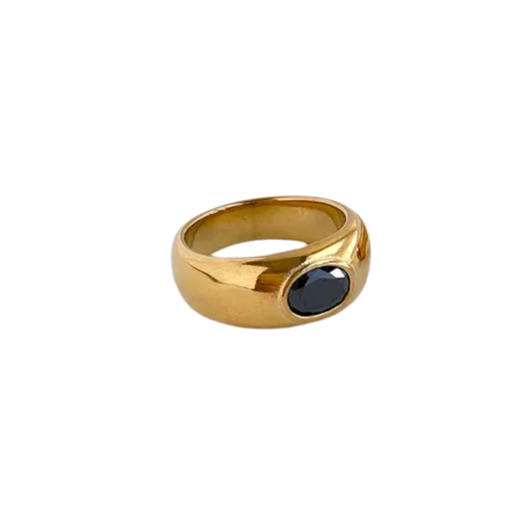 Ór | Oval Black Vintage Ring