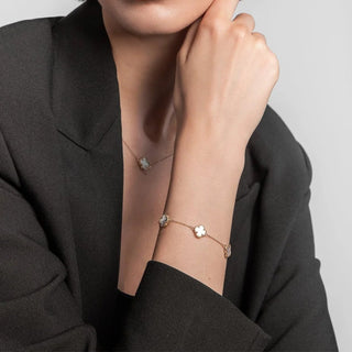 Mother of pearl bracelet and necklace