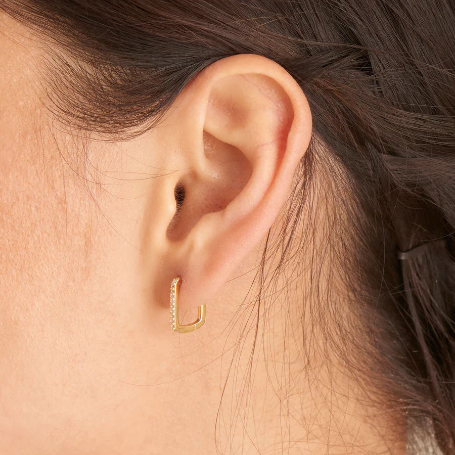 Glam Oval Hoop Earrings Gold