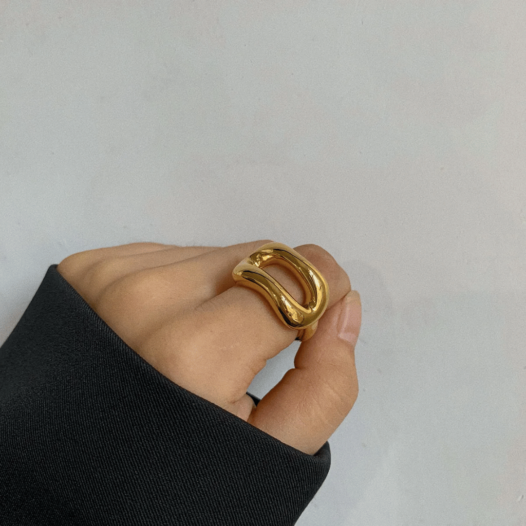 Gold Oval Cut Out Ring