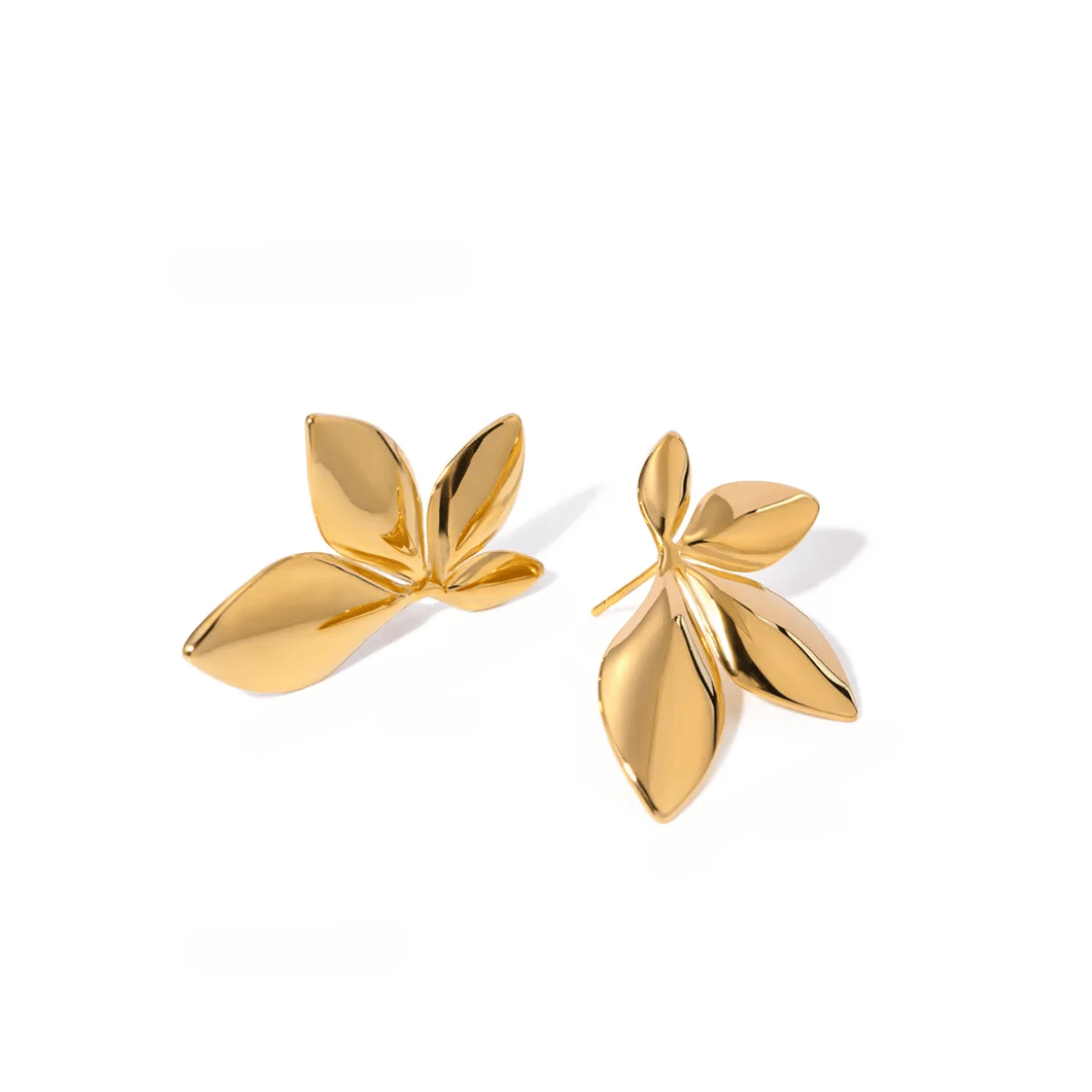 Ór | Gold Petal Earrings