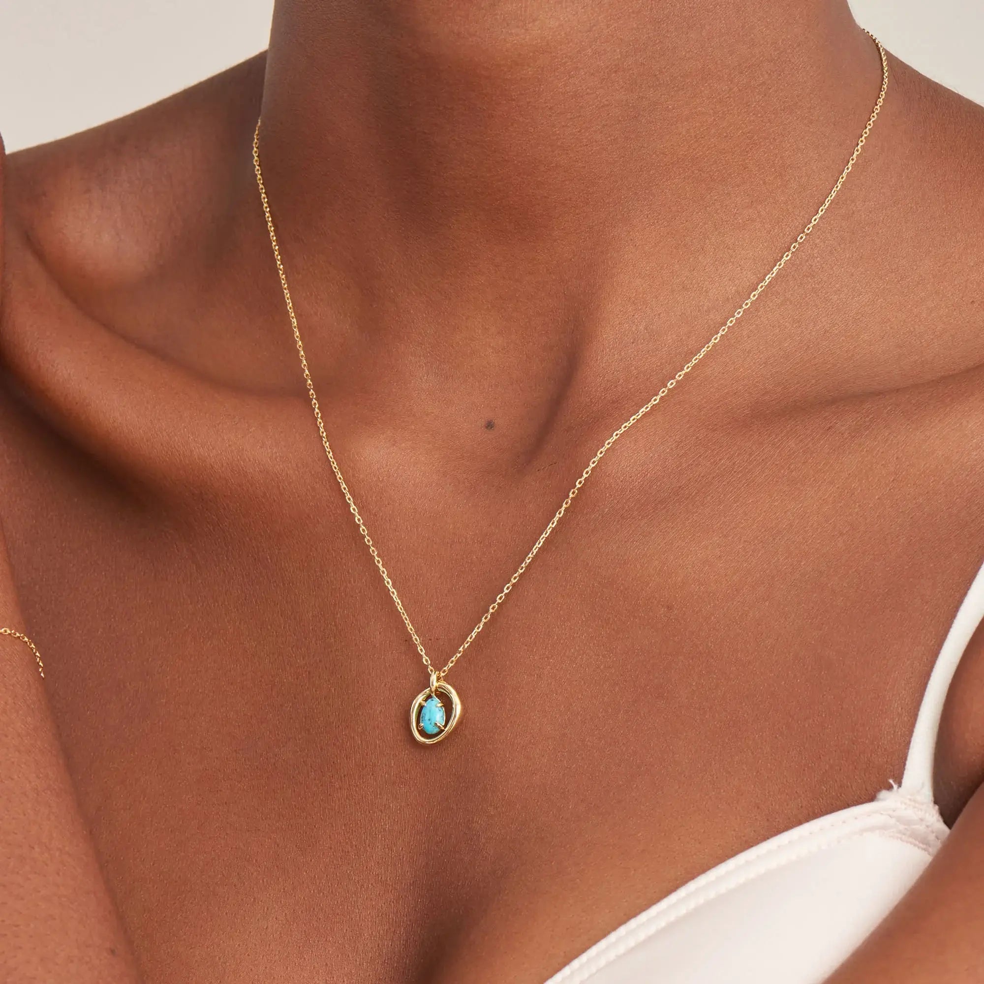 Turquoise Wave Circle Pendant Necklace Gold