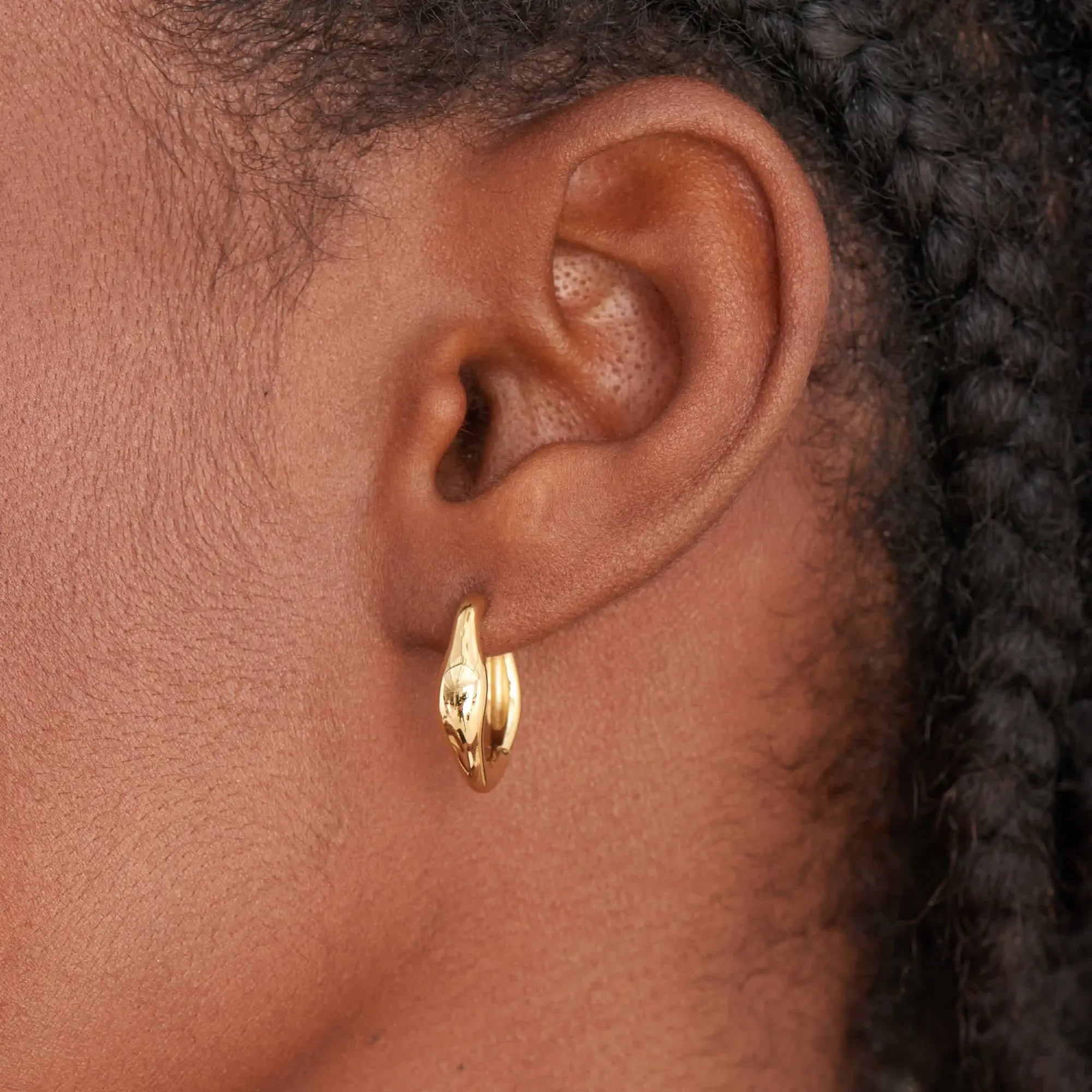 Wave Huggie Hoop Earrings Gold