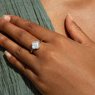 Clover Mother of Pearl and White CZ Ring