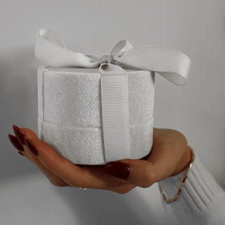 Luxury Gift-Wrapping