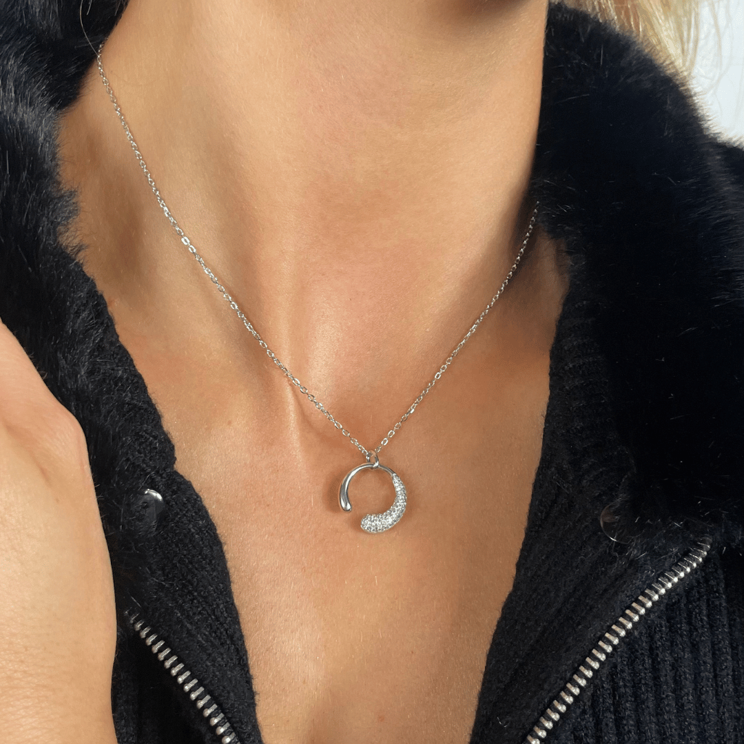 Silver Cubic Zirconia Open Swirled Horn Necklace